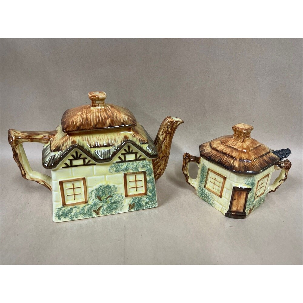 VTG Staffordshire Keele St. Pottery Cottage Ware Novelty Teapot‎ & Sugar Bowl